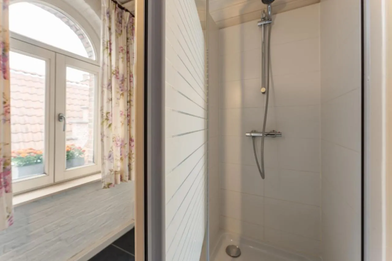 Het Geerwijn - Gastensuite In Hartje Brugge Bruges