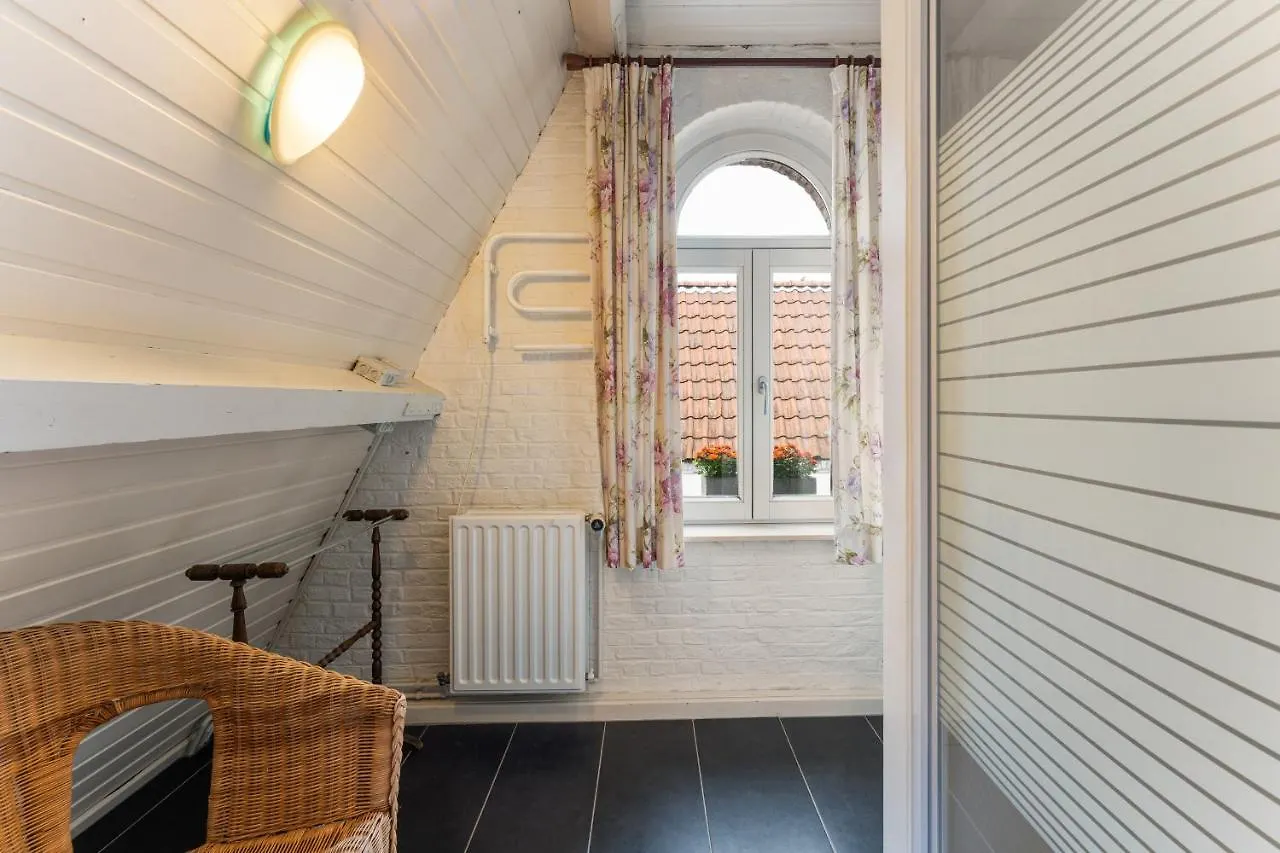 Apartment Het Geerwijn - Gastensuite In Hartje Brugge